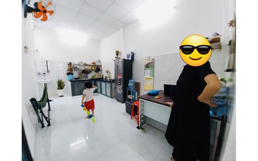 Chủ Ngộp Bank!!!Bán Gấp!!Chỉ còn 5,95 tỷ, Nhà C4 SHR, diện tích khủng 117m2,  1/ Nguyễn Văn Quá cách mặt tiền 50m, HXH tránh nhau, Ô tô Ngủ Sân